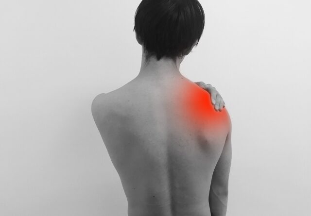 肩の痛み